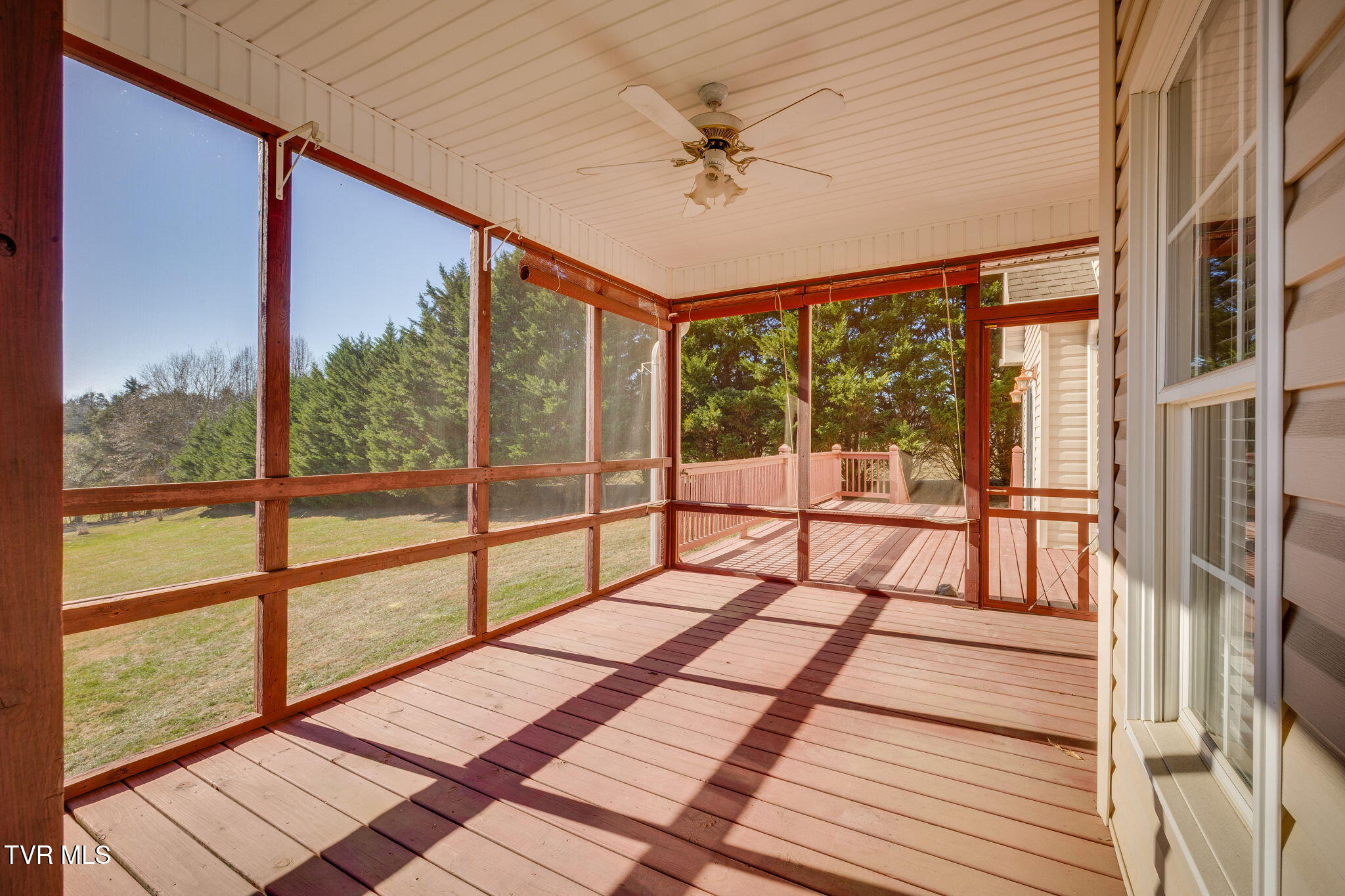 733 Rocky Branch Road Blountville, TN 37617 - Photo 18 of 68 046