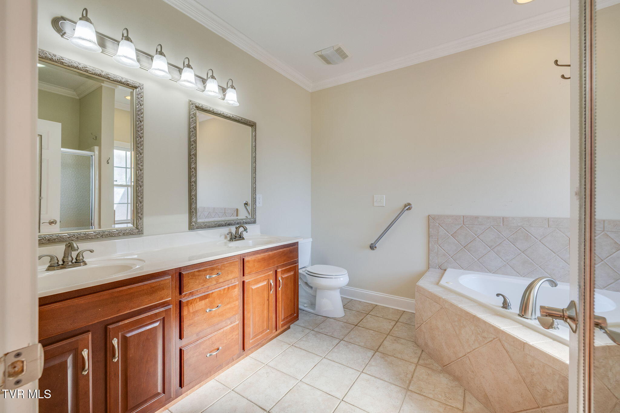 733 Rocky Branch Road Blountville, TN 37617 - Photo 27 of 68 022