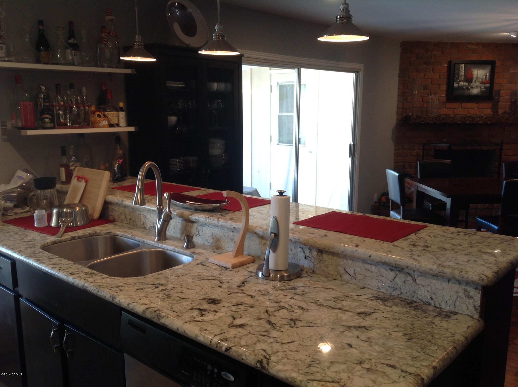2431 East Lamar Road Phoenix, AZ 85016 - Photo 10 of 19 IMG_8921