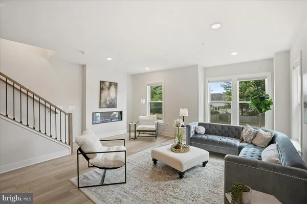 $4,750 | 12768 Sunrise Valley Drive, Reston, VA 20191