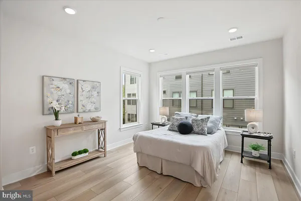 $4,750 | 12768 Sunrise Valley Drive, Reston, VA 20191