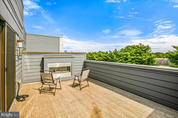 $4,750 | 12768 Sunrise Valley Drive, Reston, VA 20191