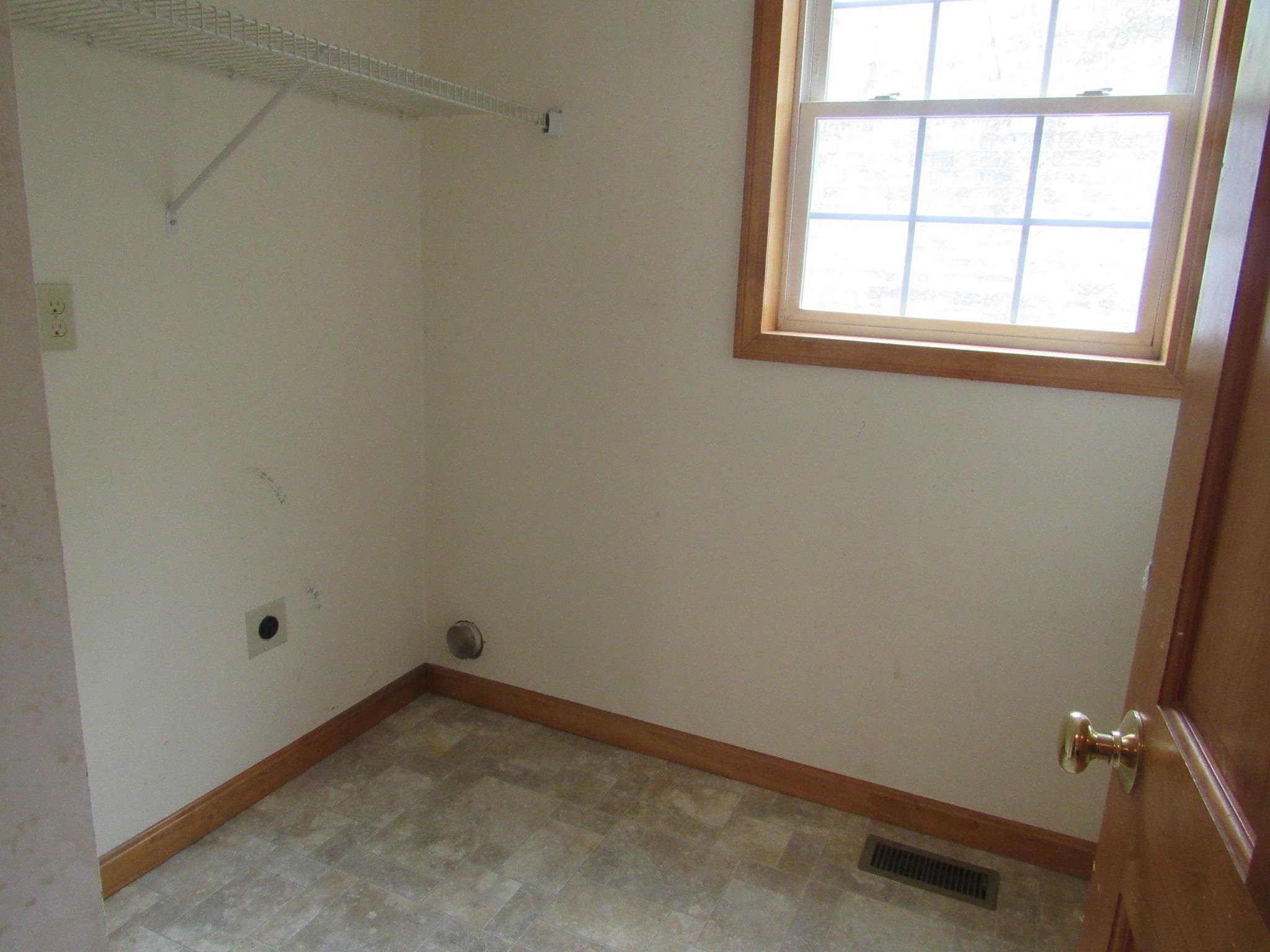 41-43 Tonella Road Milford, NH 03055 - Photo 31 of 40 Gallery Image 31