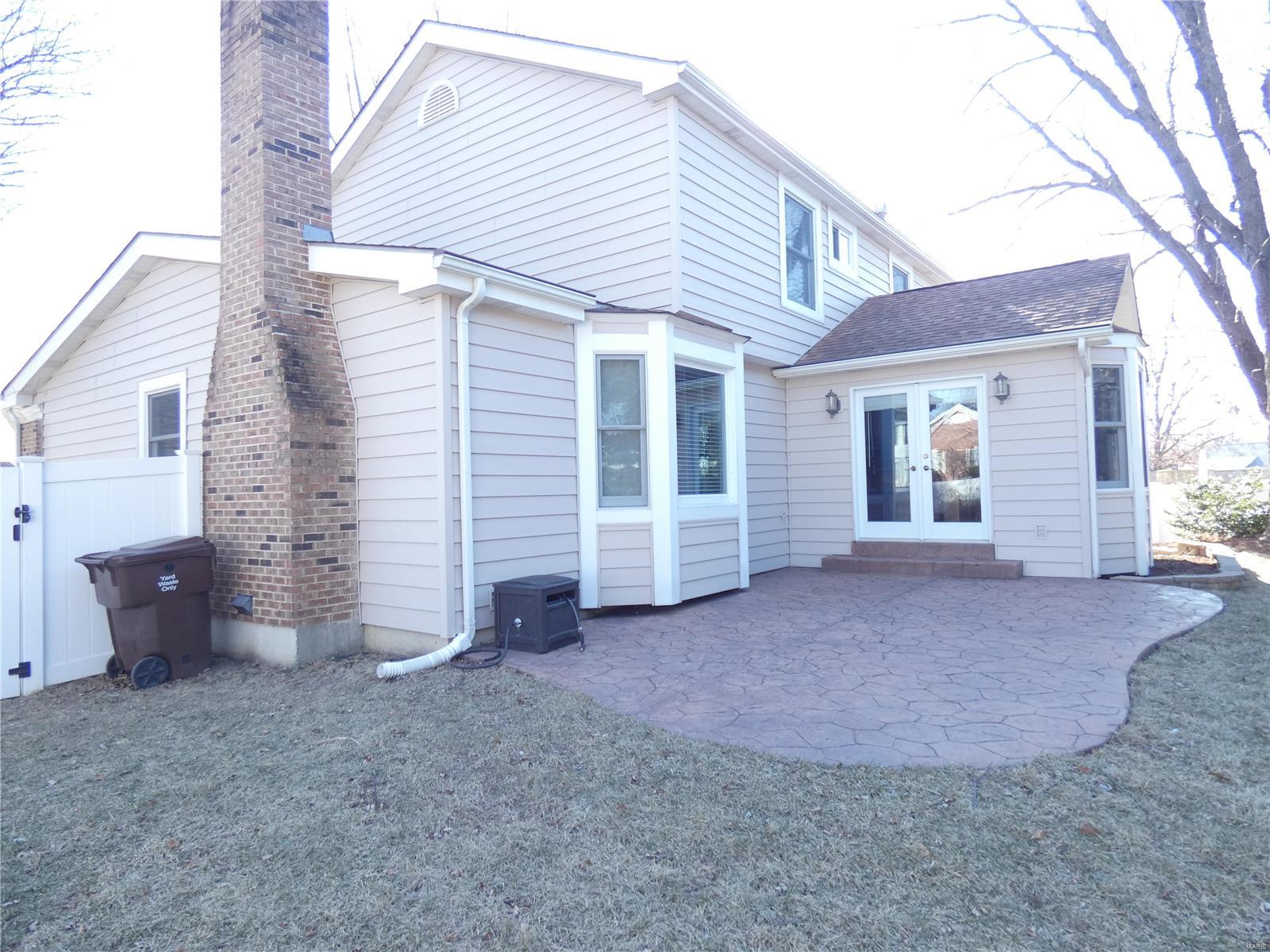 6 Ardennais Road St. Peters, MO 63376 - Photo 3 of 59