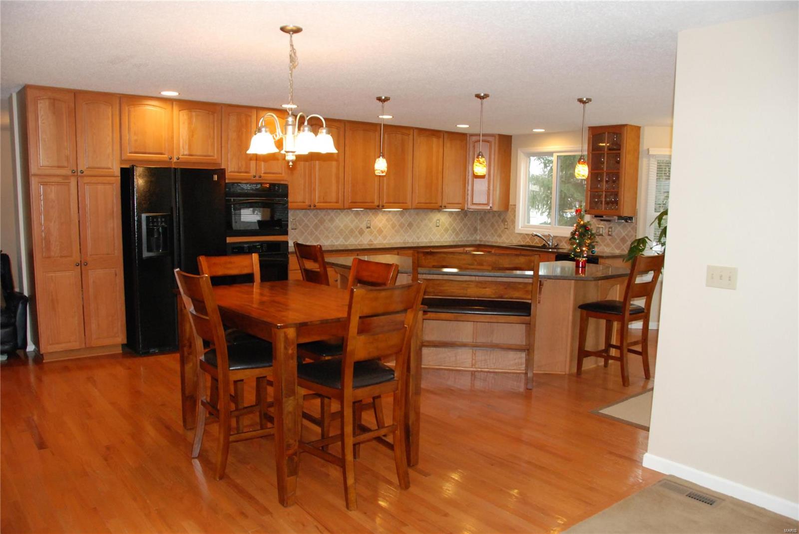 6 Ardennais Road St. Peters, MO 63376 - Photo 4 of 59
