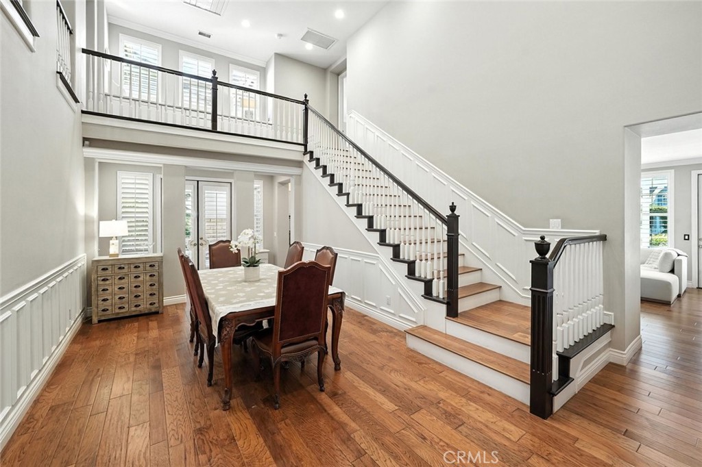 27052 Island Road Valencia, CA 91355 - Photo 29 of 75