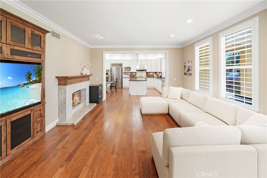 27052 Island Road Valencia, CA 91355 - Photo 32 of 75