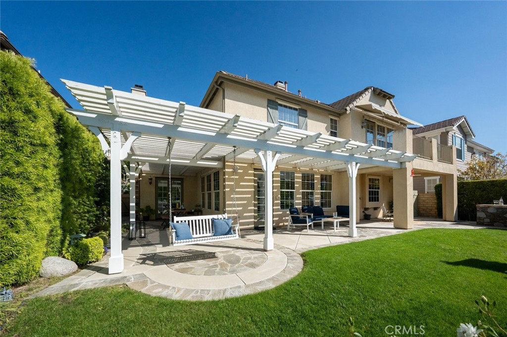 27052 Island Road Valencia, CA 91355 - Photo 34 of 75