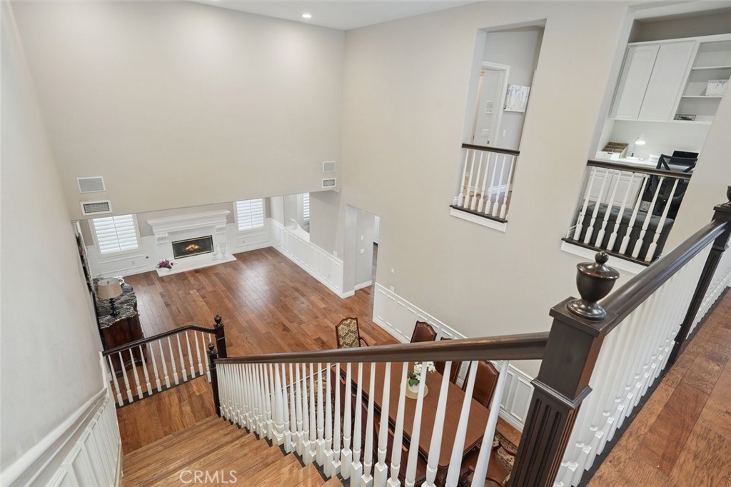 27052 Island Road Valencia, CA 91355 - Photo 43 of 75