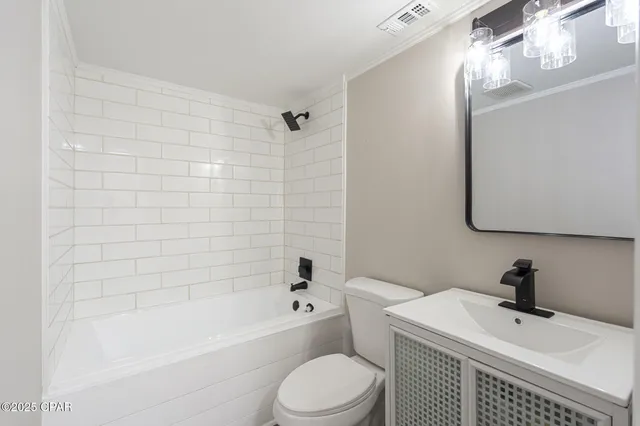 $349,000 | 5136 Lake Drive, Panama City, FL 32404