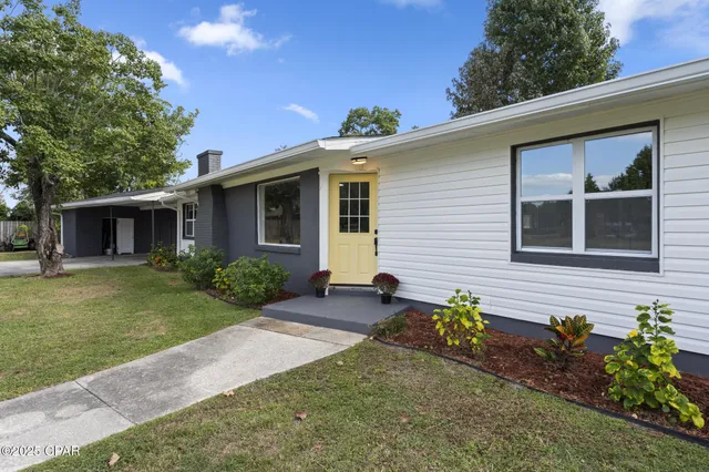 $349,000 | 5136 Lake Drive, Panama City, FL 32404