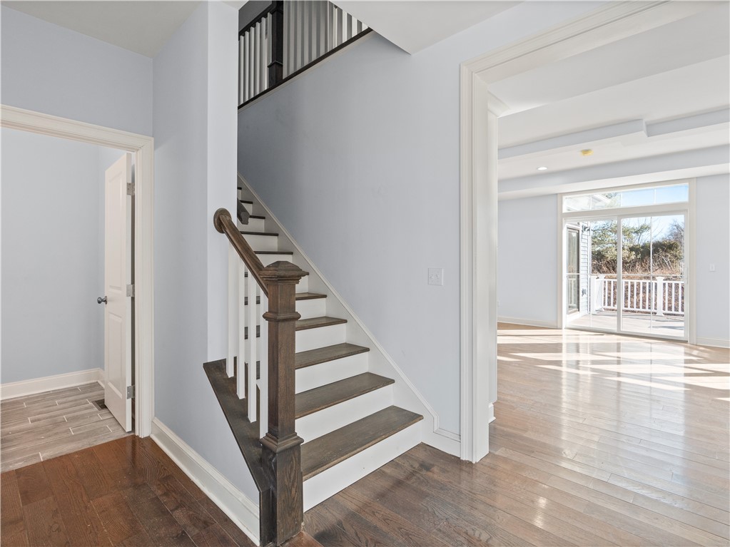 4 Woodward Road Lincoln, RI 02865 - Photo 12 of 35