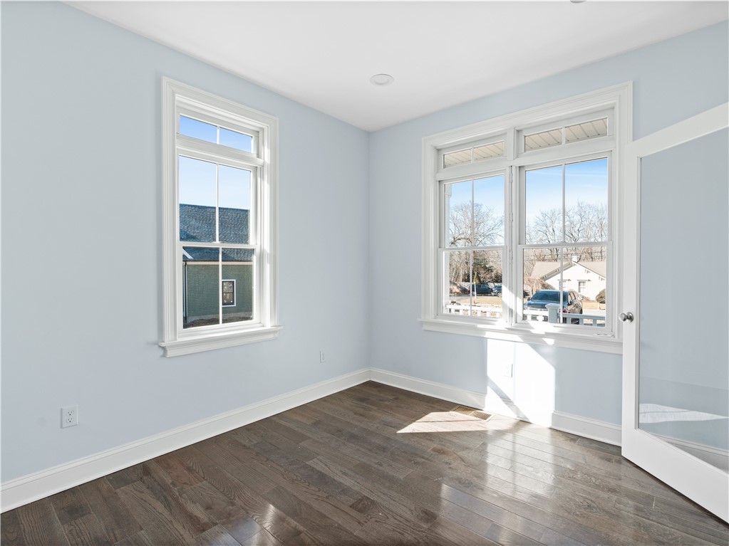 4 Woodward Road Lincoln, RI 02865 - Photo 14 of 35