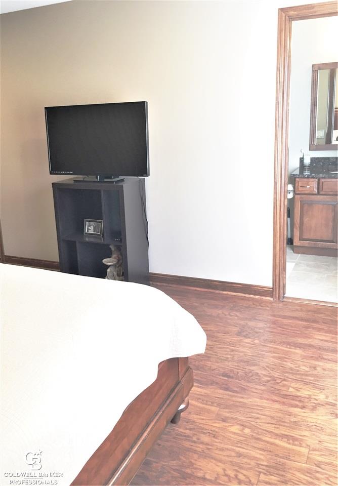 52495 Sass Road New Baltimore, MI 48047 - Photo 19 of 42 50007953-18.JPG