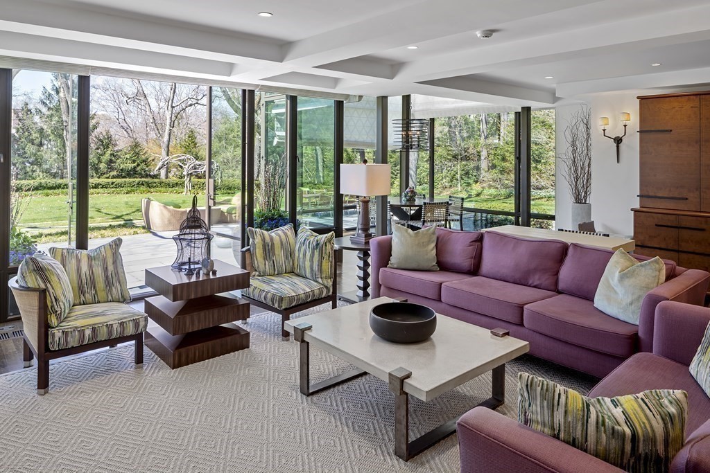 166 Edmunds Road Wellesley, MA 02481 - Photo 11 of 27