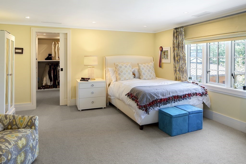 166 Edmunds Road Wellesley, MA 02481 - Photo 18 of 27