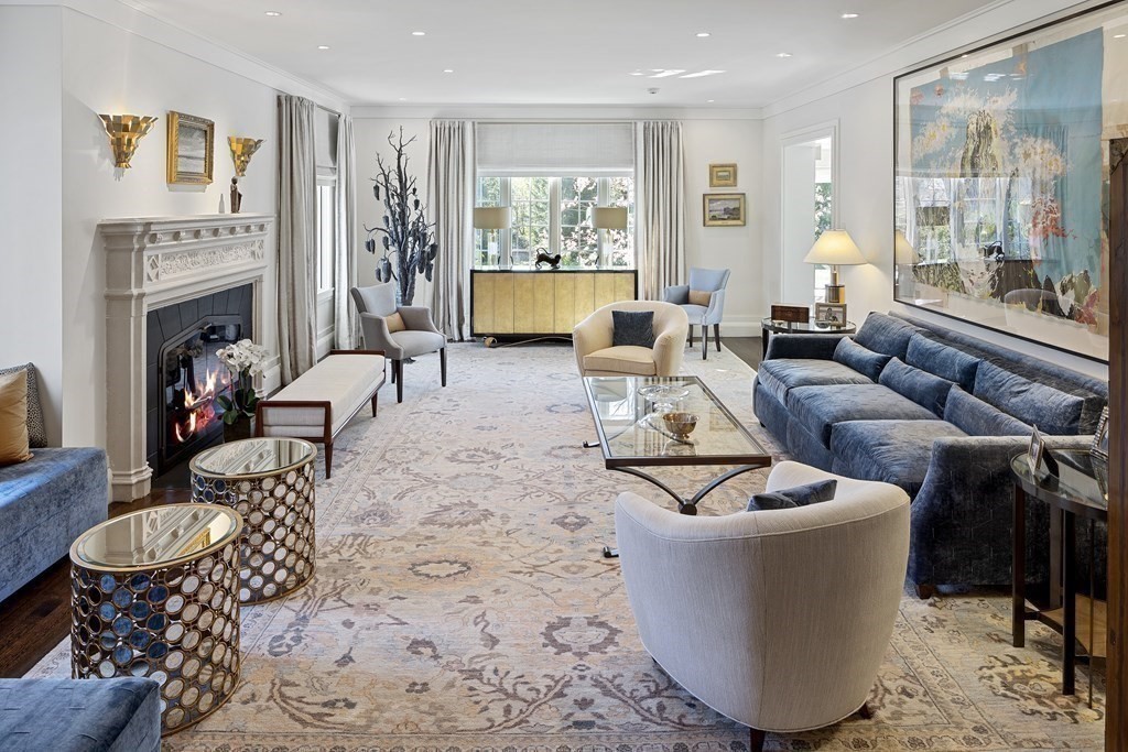 166 Edmunds Road Wellesley, MA 02481 - Photo 5 of 27