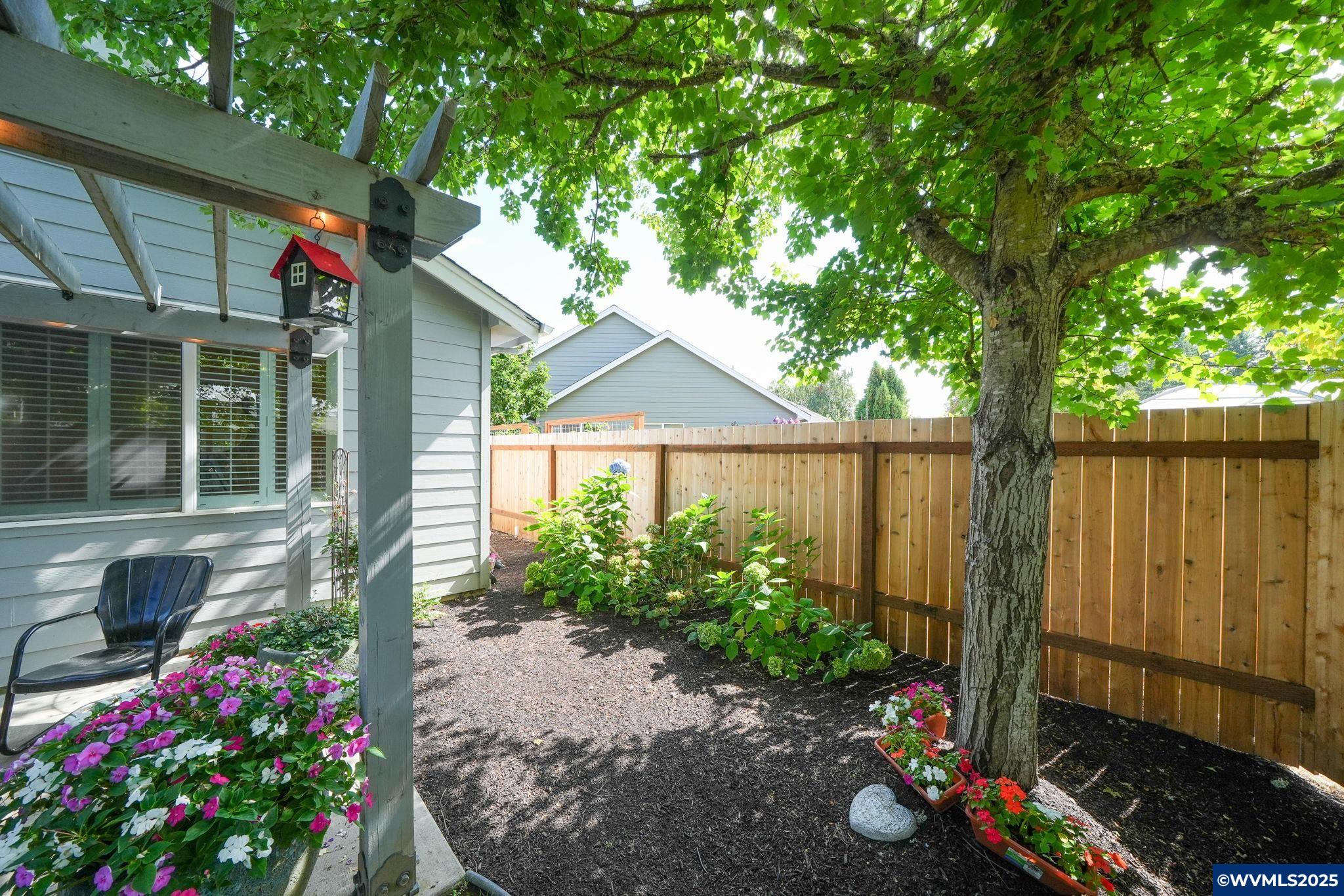 1712 25th Avenue Southwest Albany, OR 97321 - Photo 33 of 37