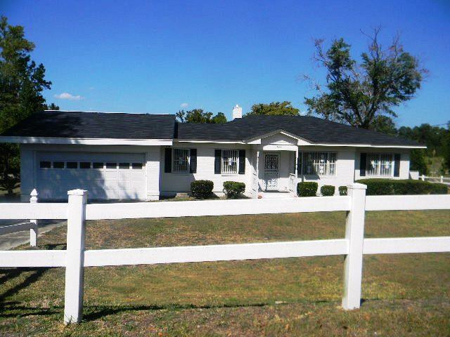 1856 Chestnut Street Orangeburg, SC 29118 - Photo 1 of 39 Main View