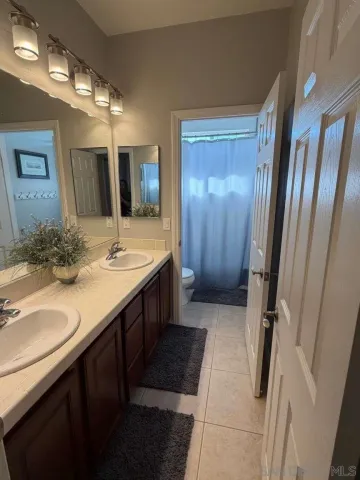 $1,365,000 | 2327 Clearcrest Lane, Fallbrook, CA 92028