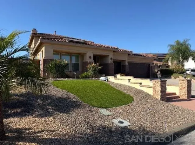 $1,365,000 | 2327 Clearcrest Lane, Fallbrook, CA 92028