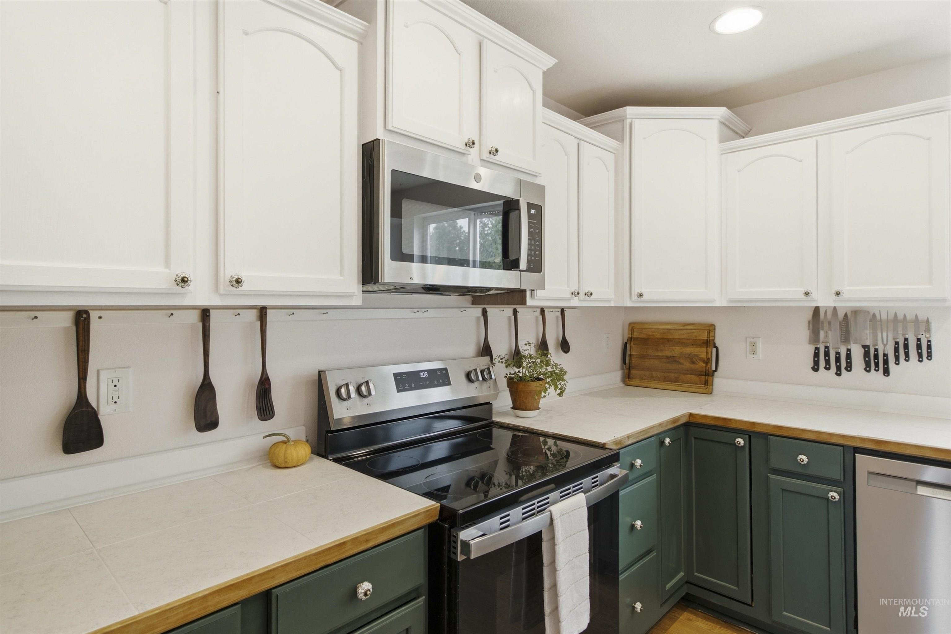1037 Hendrix Road Moscow, ID 83843 - Photo 16 of 50 Gallery Image 16