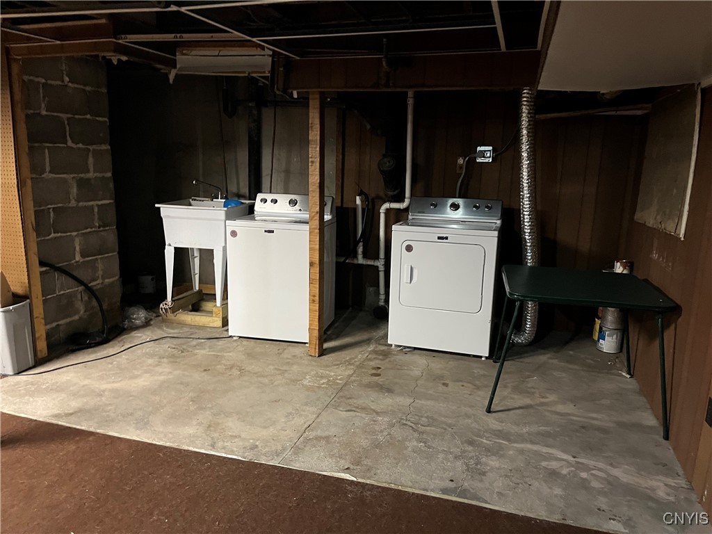 19 Genesee Court, Unit 19 Utica, NY 13502 - Photo 24 of 30 Laundry in Basement