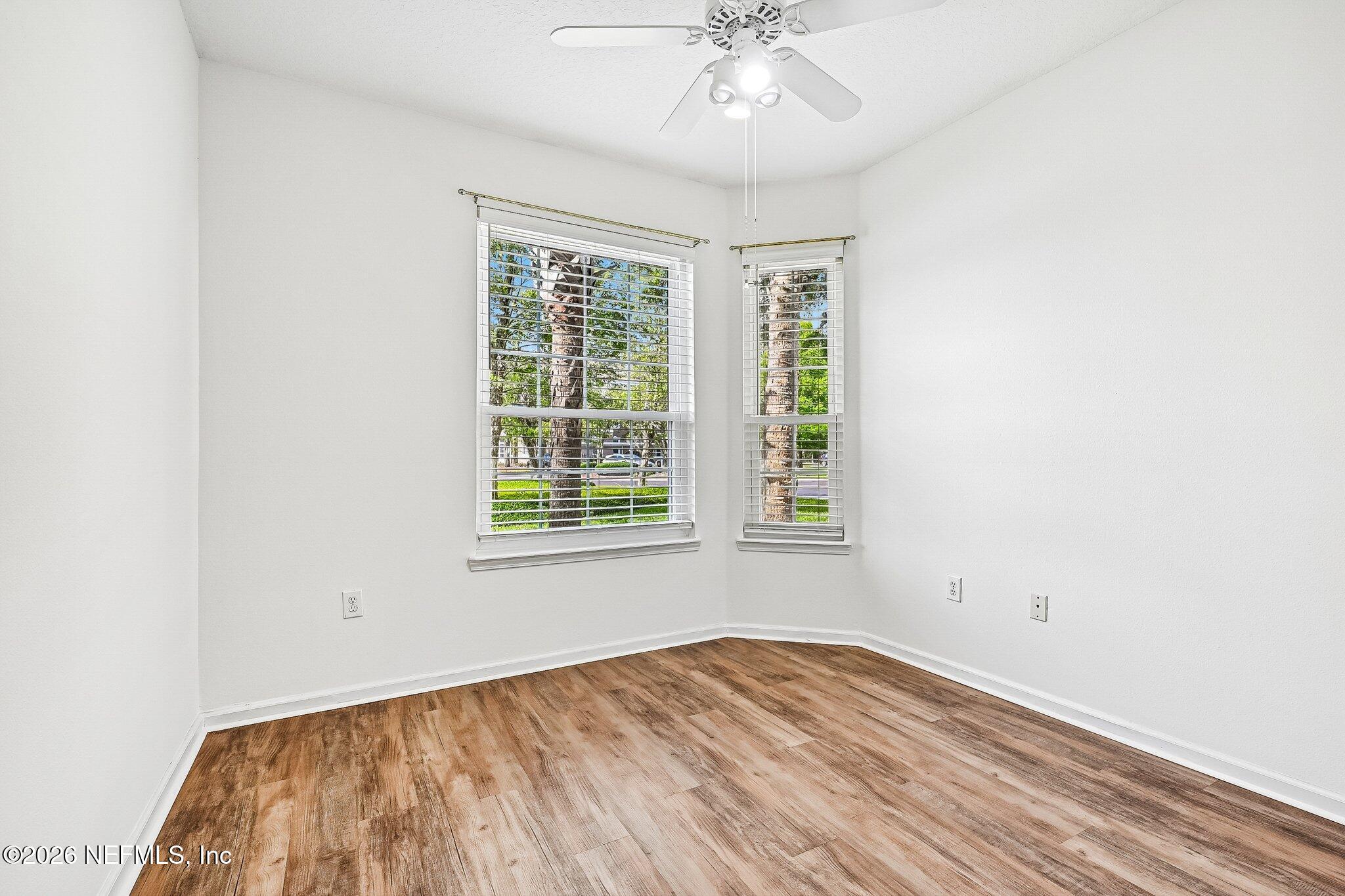 10550 Baymeadows Road, Unit 303 Jacksonville, FL 32256 - Photo 22 of 41 2nd Bedroom, pond view