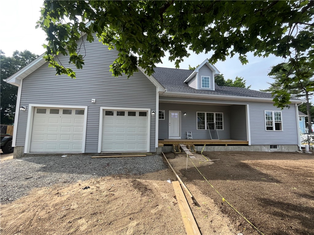 39 Blake Street Warwick, RI 02889 - Photo 2 of 33