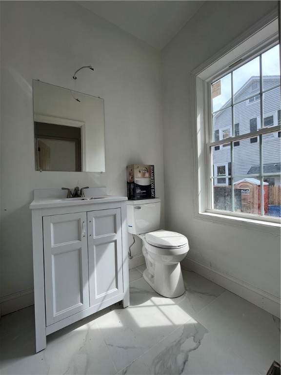 39 Blake Street Warwick, RI 02889 - Photo 21 of 33