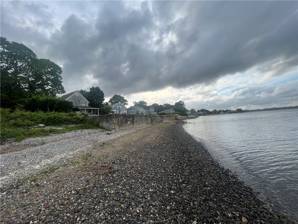 39 Blake Street Warwick, RI 02889 - Photo 30 of 33