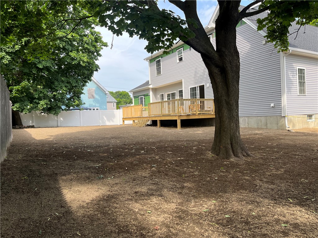 39 Blake Street Warwick, RI 02889 - Photo 5 of 33