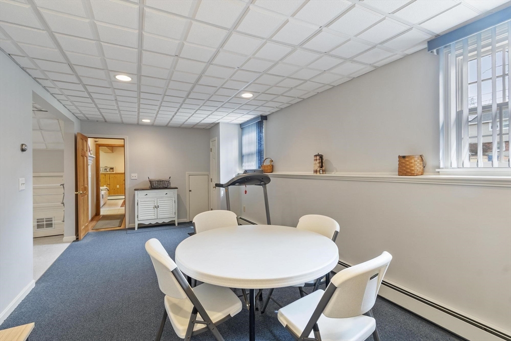 20 Hood Road Tewksbury, MA 01876 - Photo 14 of 22