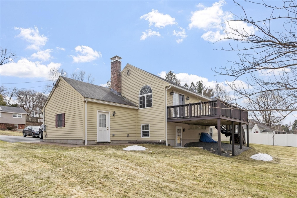 20 Hood Road Tewksbury, MA 01876 - Photo 21 of 22