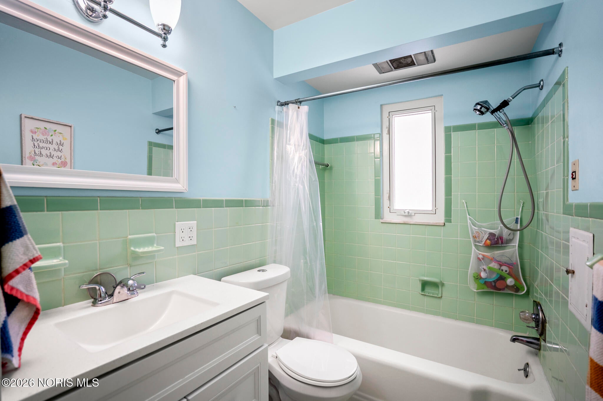 3906 Garrison Road Toledo, OH 43613 - Photo 17 of 28 DSC06548-HDR