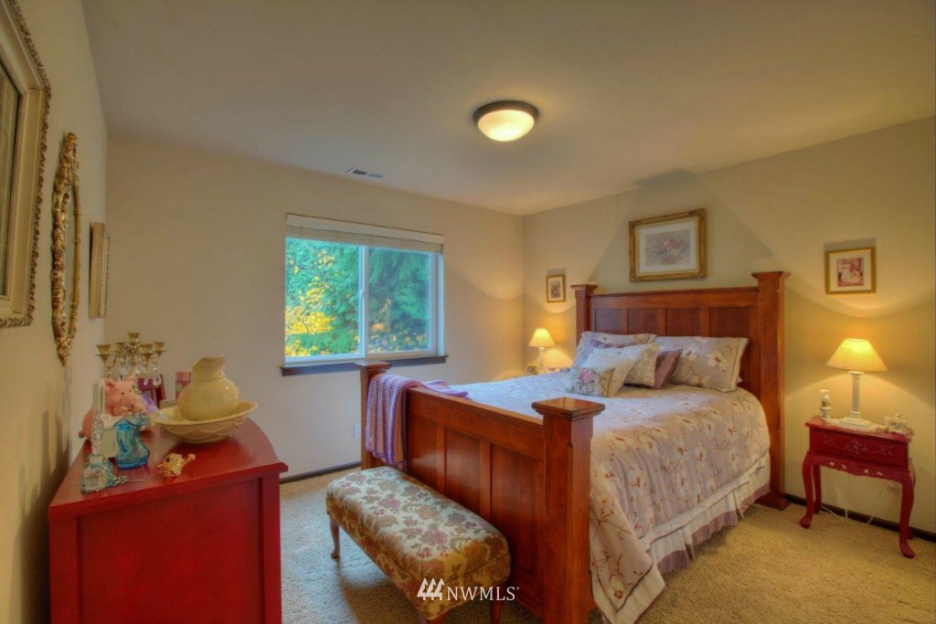 16038 120th Avenue Northeast Bothell, WA 98011 - Photo 11 of 16 Gallery Image 11
