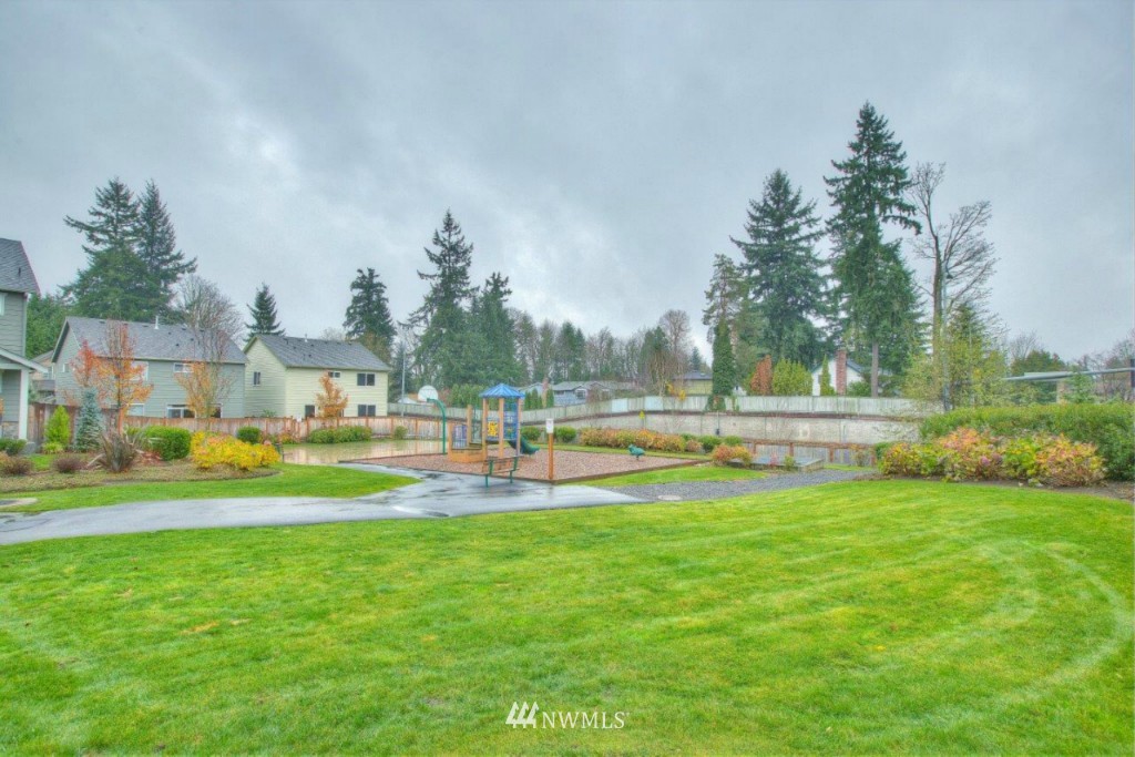 16038 120th Avenue Northeast Bothell, WA 98011 - Photo 16 of 16 Gallery Image 16