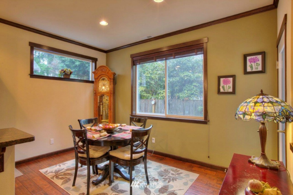 16038 120th Avenue Northeast Bothell, WA 98011 - Photo 5 of 16 Gallery Image 5