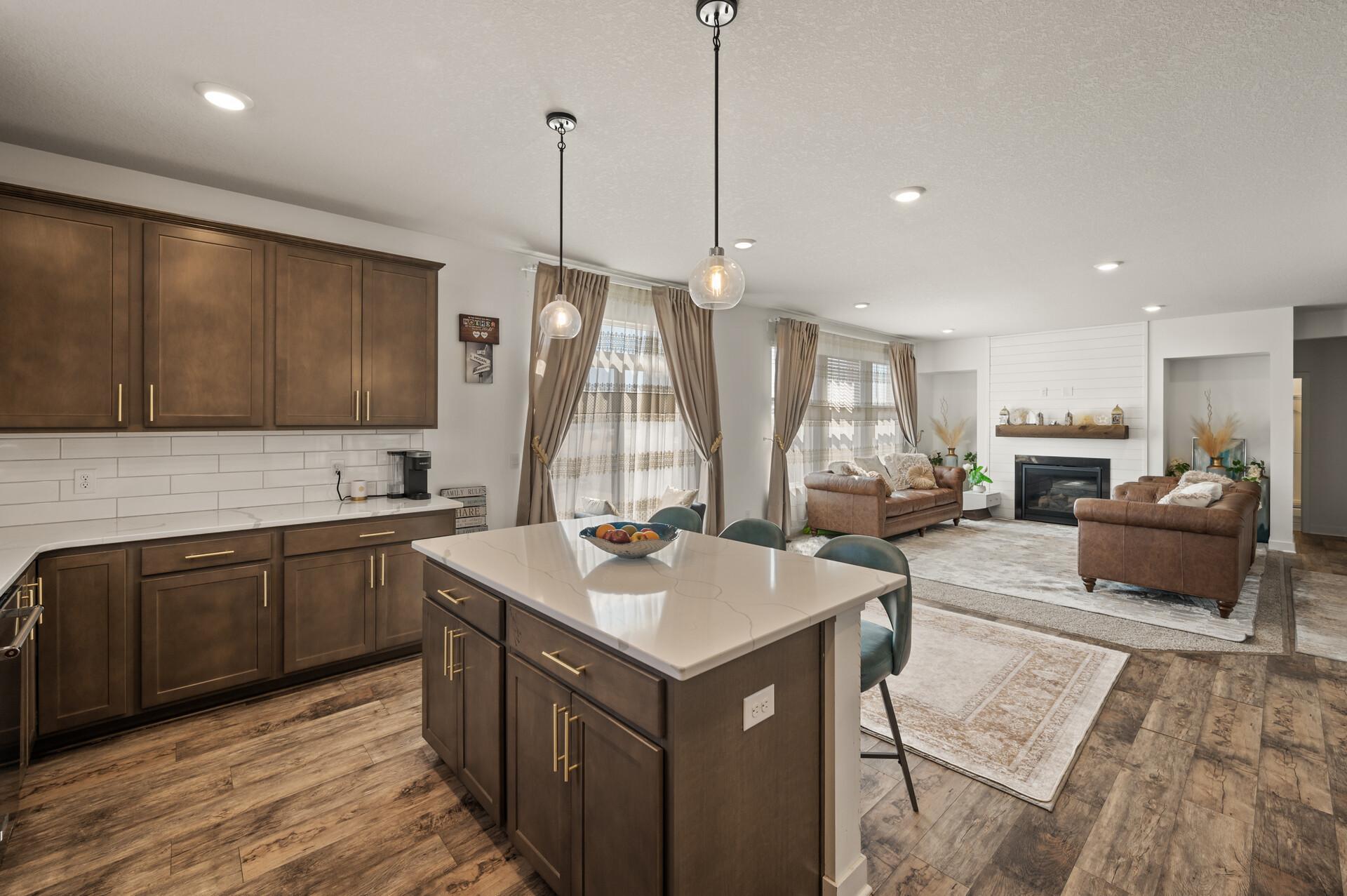 1901 Aztec Avenue Shakopee, MN 55379 - Photo 8 of 37