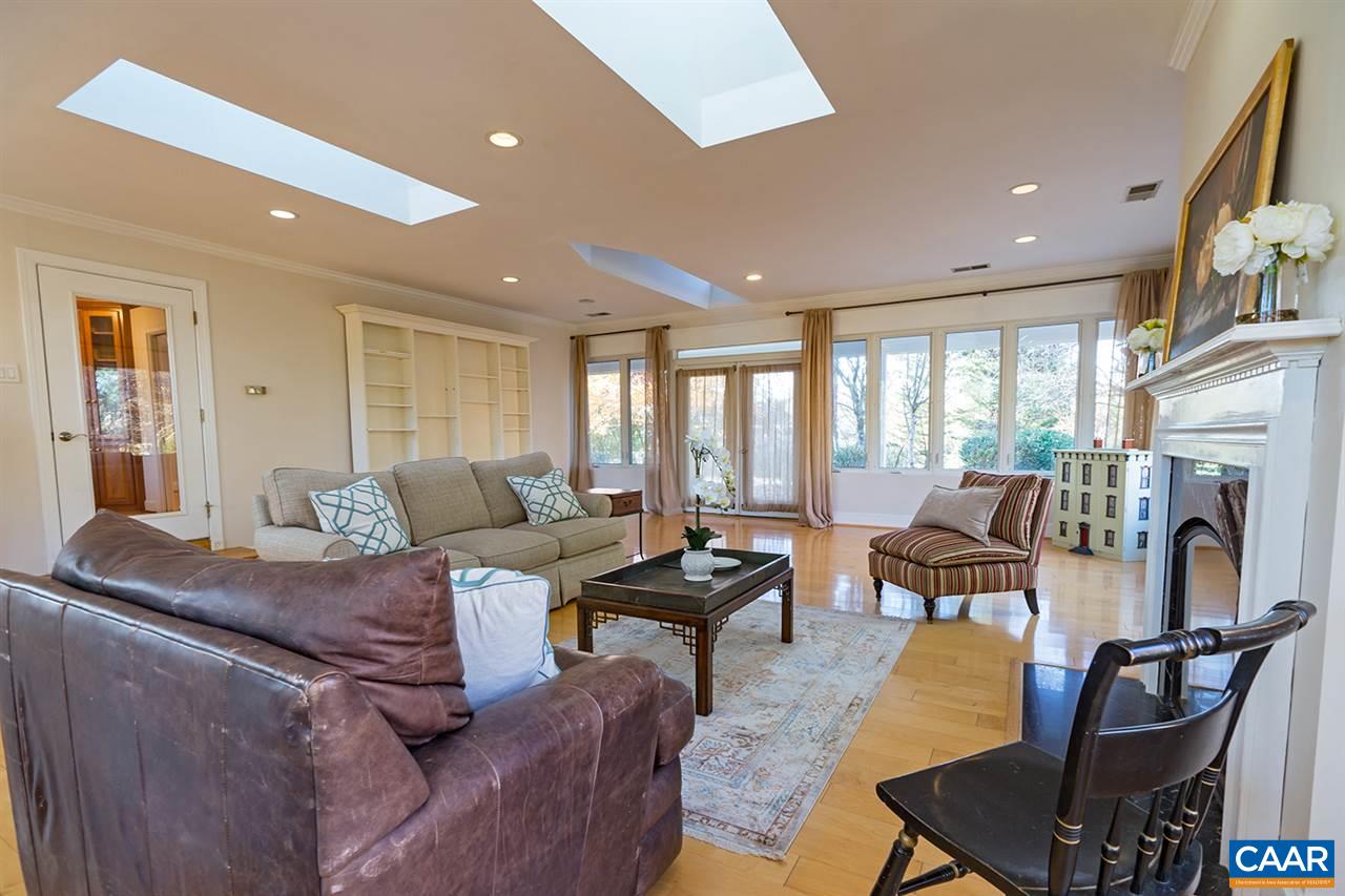 2201 Croydon Road Charlottesville, VA 22901 - Photo 5 of 20 Gallery Image 5