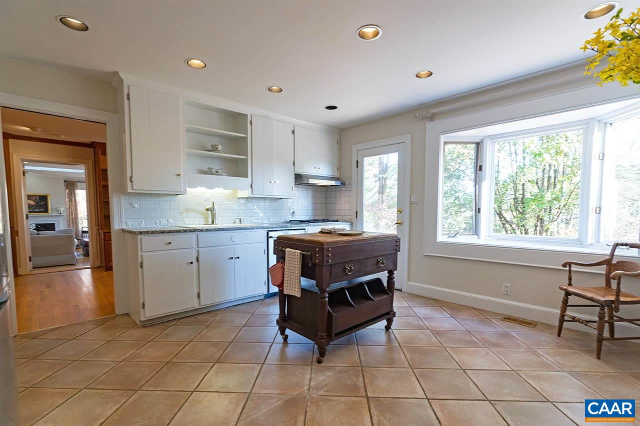 2201 Croydon Road Charlottesville, VA 22901 - Photo 6 of 20 Gallery Image 6