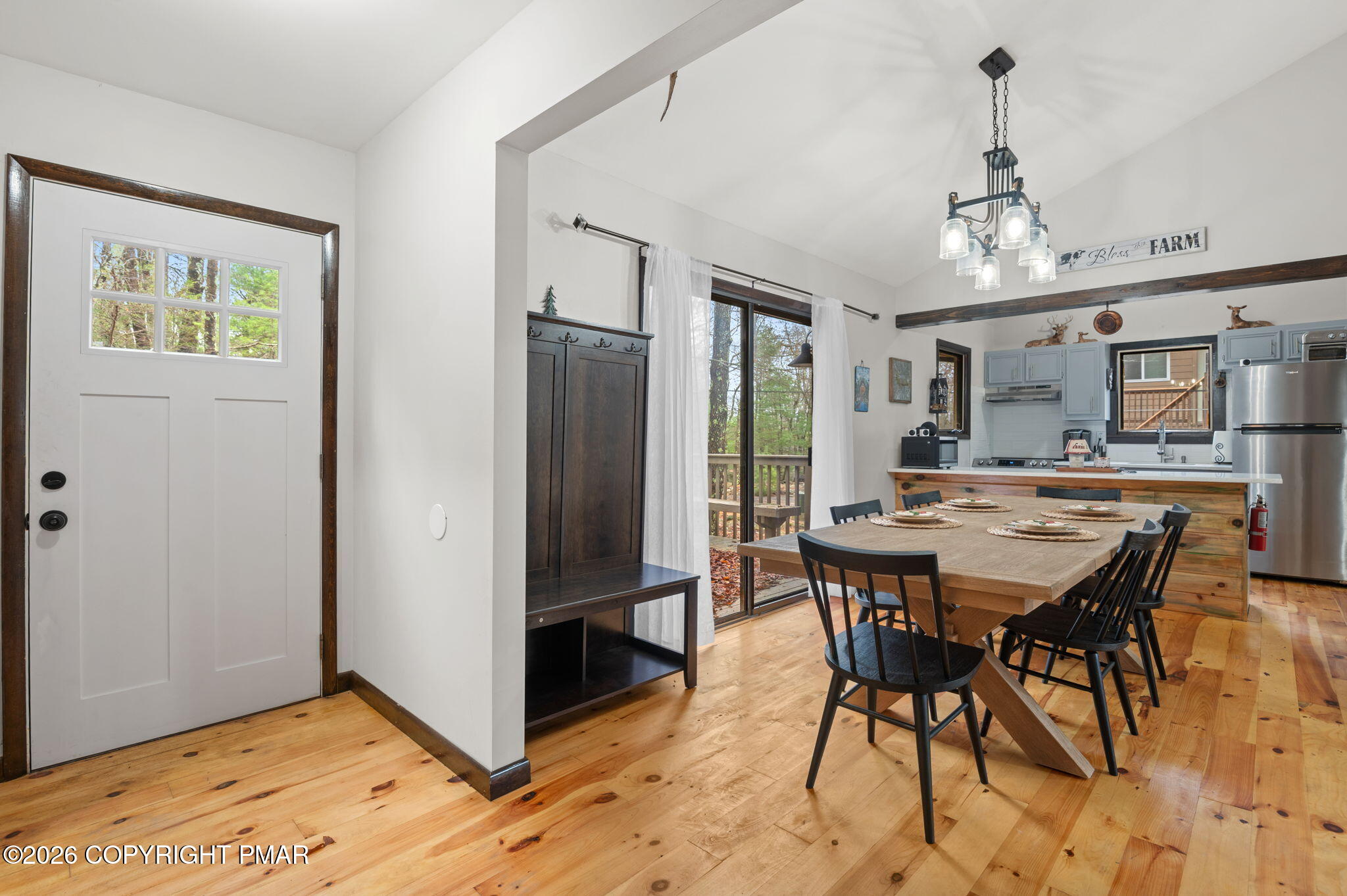 81 Split Rock Road Lake Harmony, PA 18624 - Photo 9 of 36 a view of a dining room with furniture