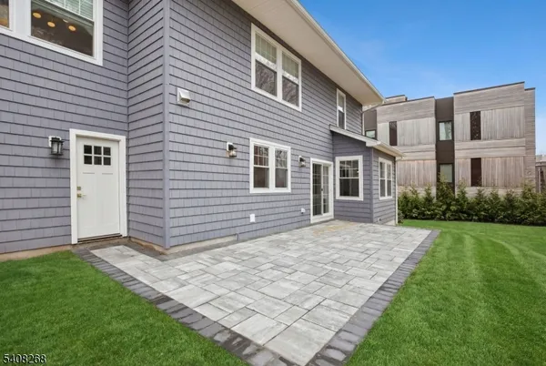 $1,999,875 | 108 Baker Street, Maplewood, NJ 07040