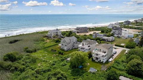 $2,995,000 | 7 Rosebriar Avenue, South Kingstown, RI 02879