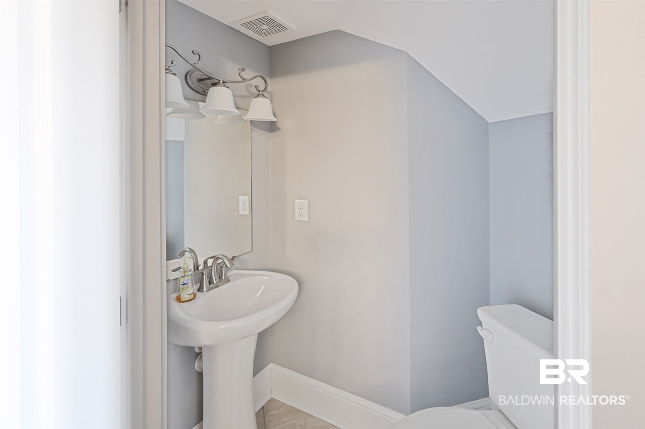 9456 Thoroughbred Run Fairhope, AL 36532 - Photo 18 of 25 Half Bath