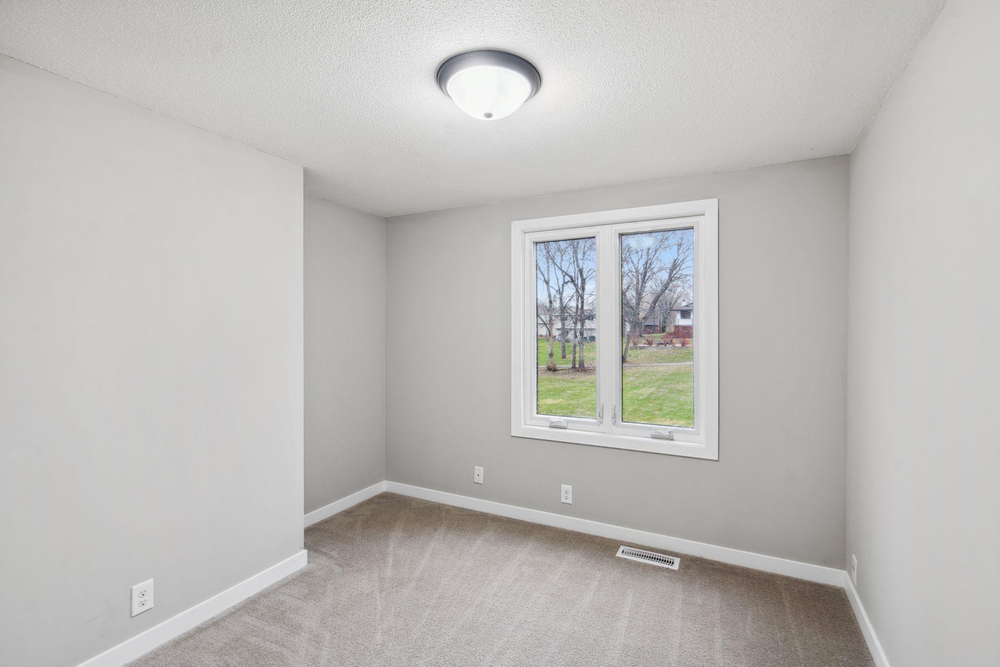 112715 Hundertmark Road Chaska, MN 55318 - Photo 22 of 30 Gallery Image 22
