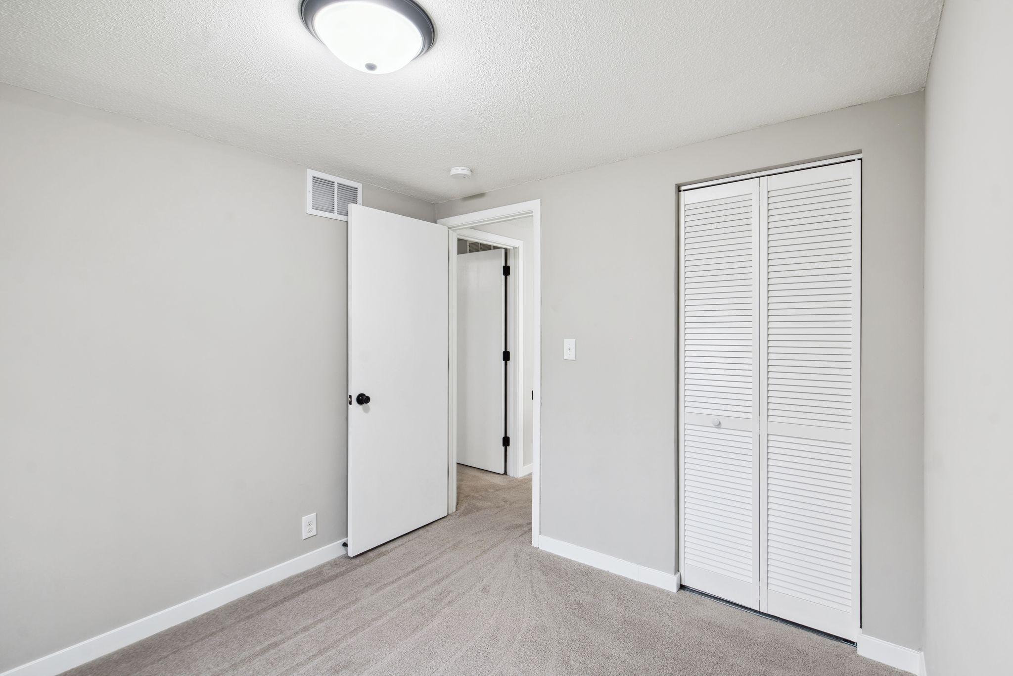 112715 Hundertmark Road Chaska, MN 55318 - Photo 23 of 30 Gallery Image 23