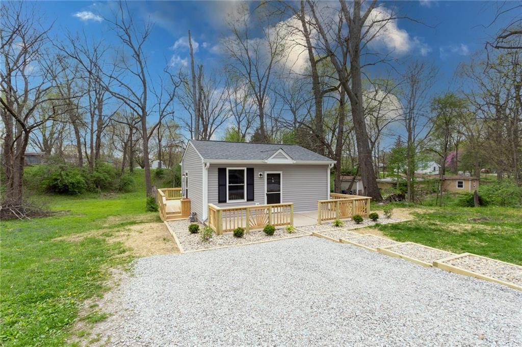 13024 Bray Road Mooresville, IN 46158 - Photo 4 of 21 Gallery Image 4