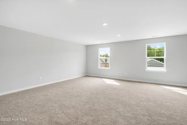 $365,990 | 410 Oak Knl Drive, Unit LOT 44, Jacksonville, NC 28540