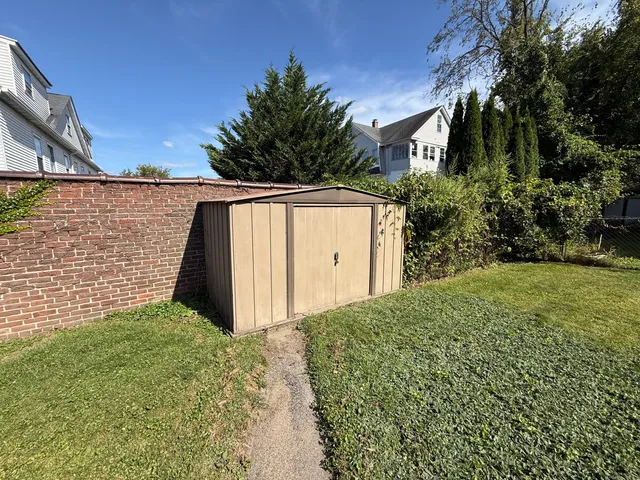 $304,900 | 59 Addison Street, Waterbury, CT 06708